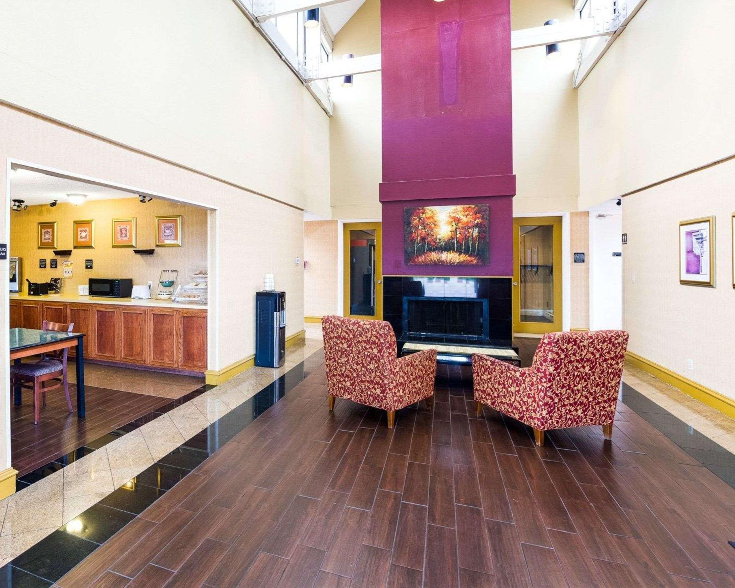 Rodeway Inn & Suites South Of Fiesta Park San Antonio Esterno foto