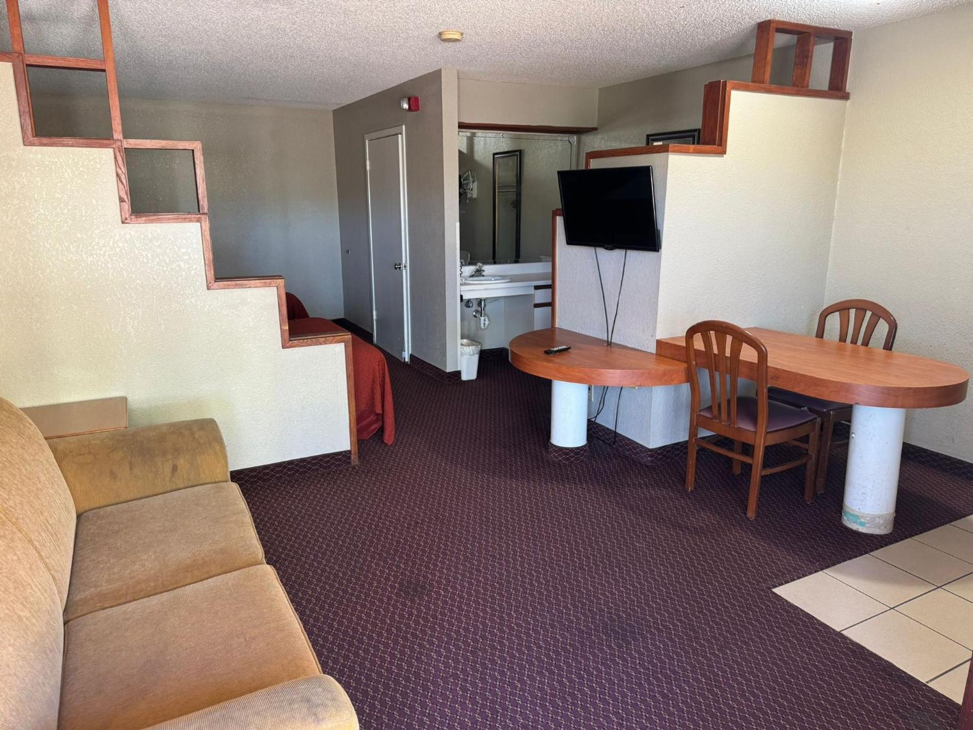 Rodeway Inn & Suites South Of Fiesta Park San Antonio Esterno foto