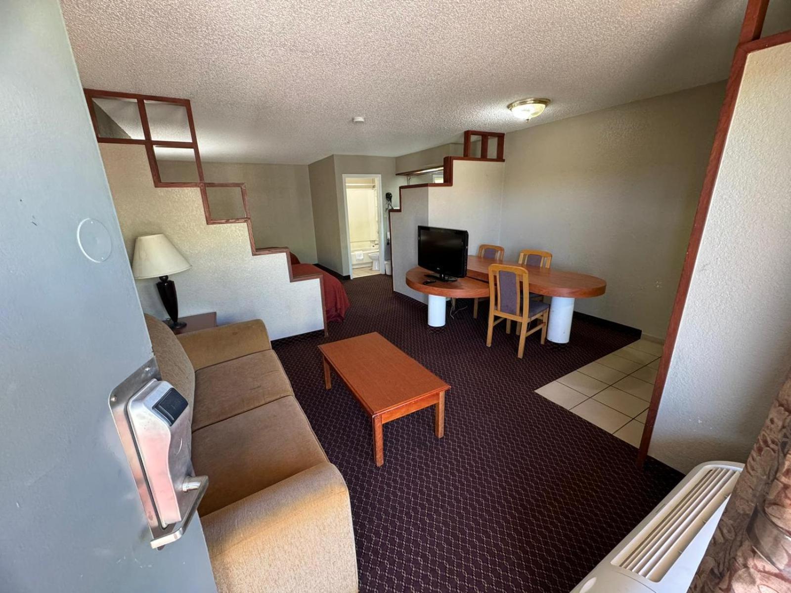 Rodeway Inn & Suites South Of Fiesta Park San Antonio Esterno foto