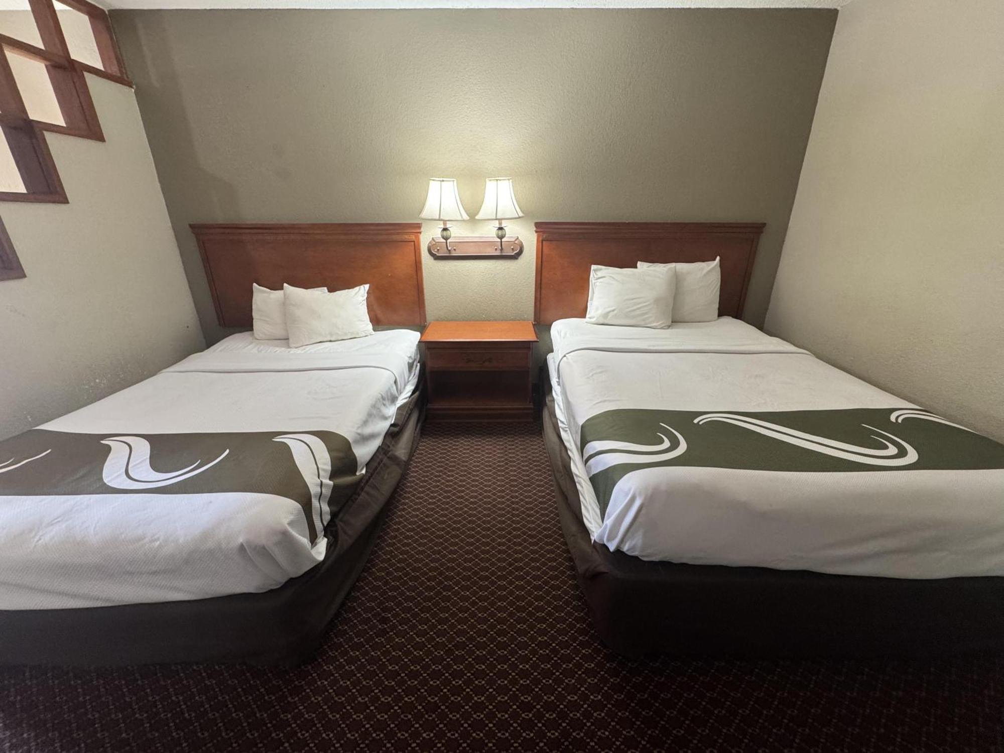Rodeway Inn & Suites South Of Fiesta Park San Antonio Esterno foto